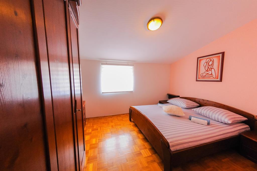 Apartments Marija Petricevic 포드스트라나 객실 사진